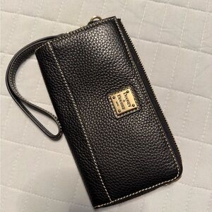 Dooney & Bourke Black Textured Wristlet